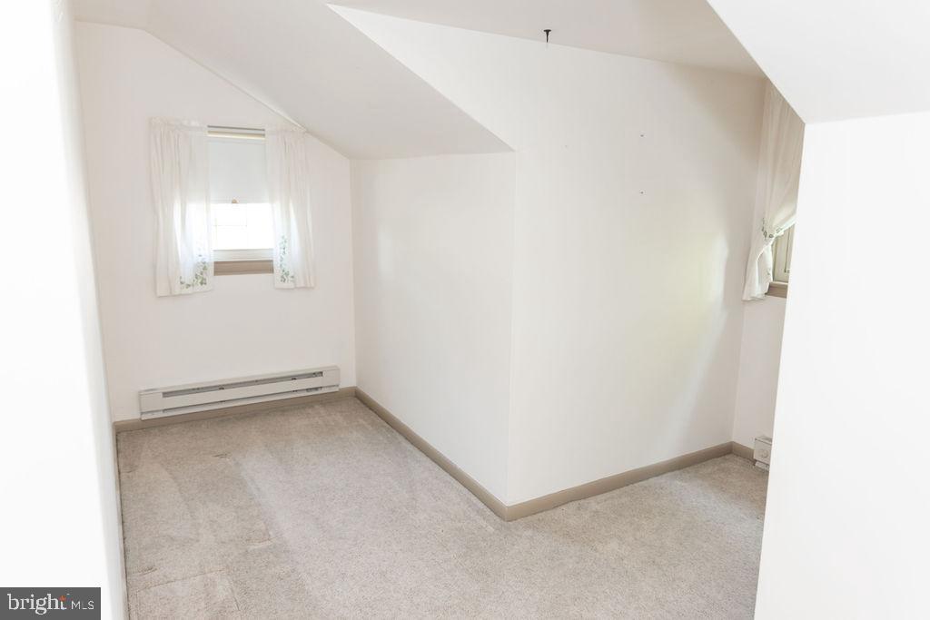 1062 Beverly Road Jenkintown, PA 19046 - Photo 29 of 39