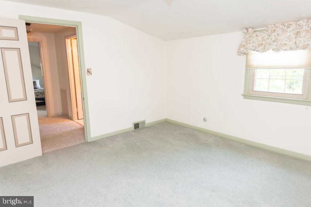 1062 Beverly Road Jenkintown, PA 19046 - Photo 31 of 39