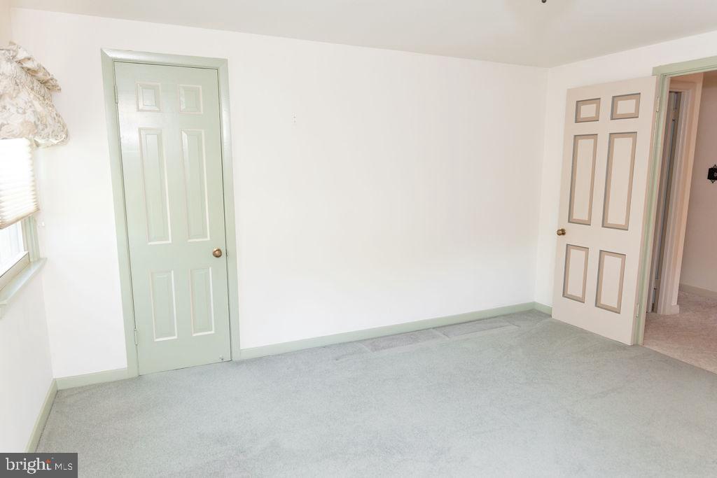 1062 Beverly Road Jenkintown, PA 19046 - Photo 32 of 39