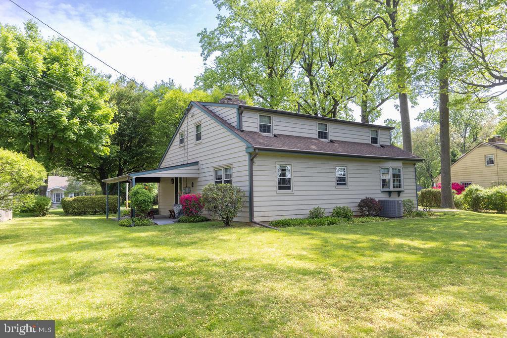 1062 Beverly Road Jenkintown, PA 19046 - Photo 5 of 39