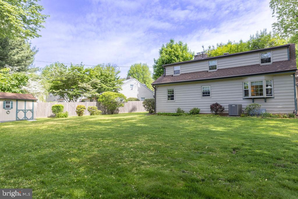 1062 Beverly Road Jenkintown, PA 19046 - Photo 6 of 39