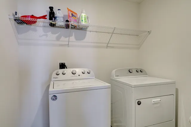 $469,900 | 32075 Savannah Drive, Lakemoor, IL 60051