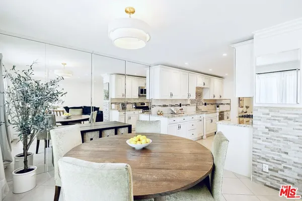 $975,000 | 1215 Brockton Avenue, Unit 203, Los Angeles, CA 90025