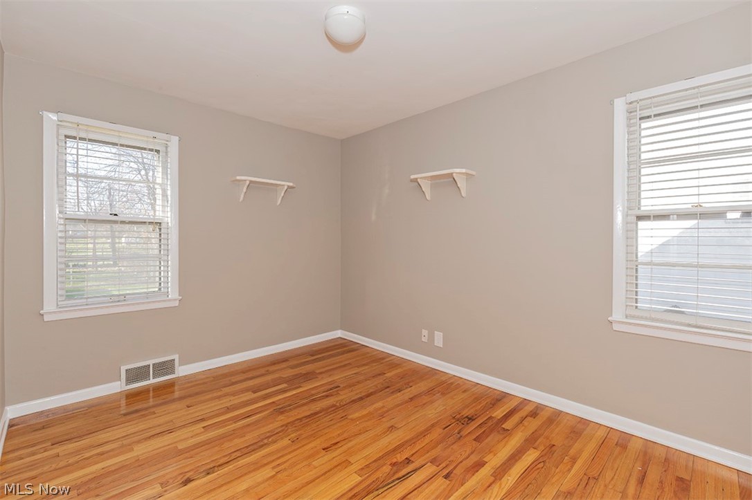 5970 Edgewood Road Cleveland, OH 44124 - Photo 15 of 34