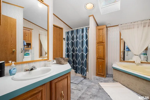 $39,900 | 106 Poplar Drive, Morton, IL 61550