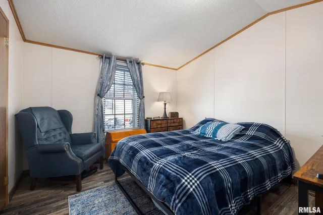 $39,900 | 106 Poplar Drive, Morton, IL 61550