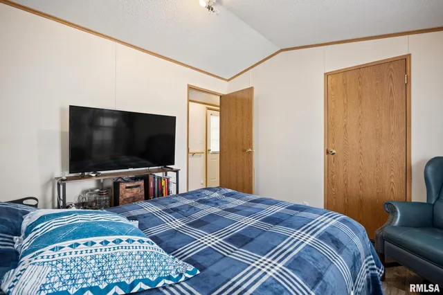 $39,900 | 106 Poplar Drive, Morton, IL 61550