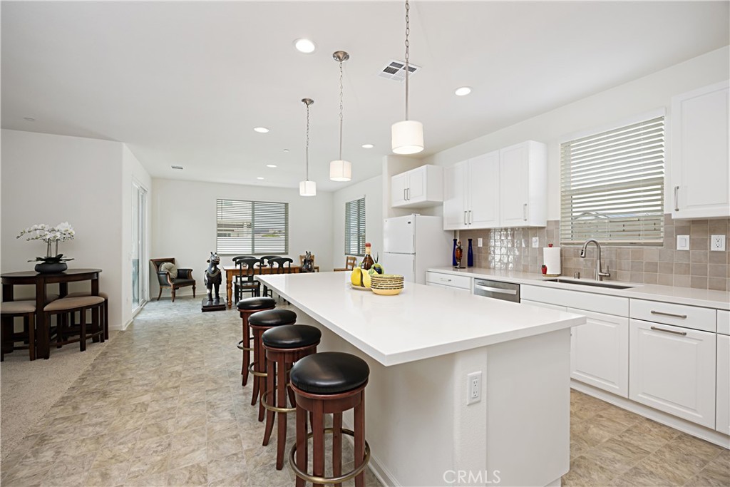 36225 Beacon Light Way Wildomar, CA 92595 - Photo 16 of 54