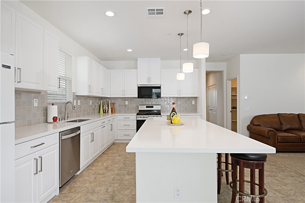 36225 Beacon Light Way Wildomar, CA 92595 - Photo 20 of 54