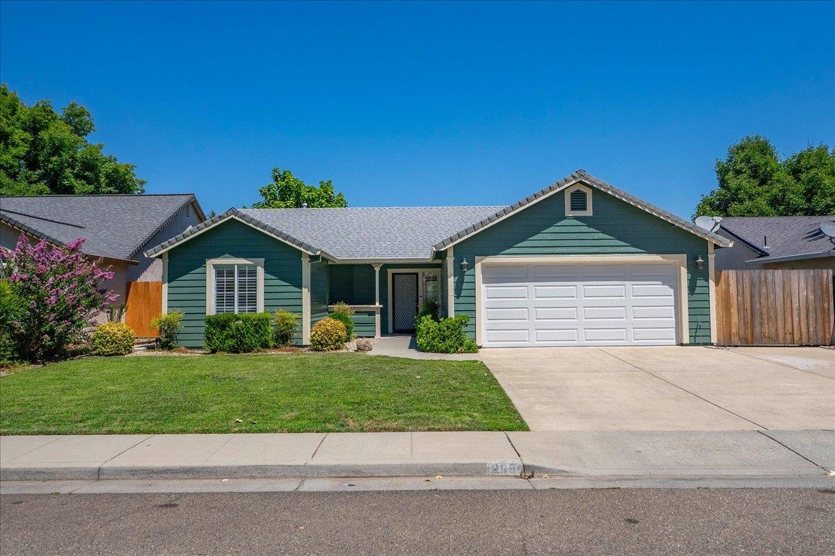 295 Pinon Way Red Bluff, CA 96080 - Photo 1 of 30
