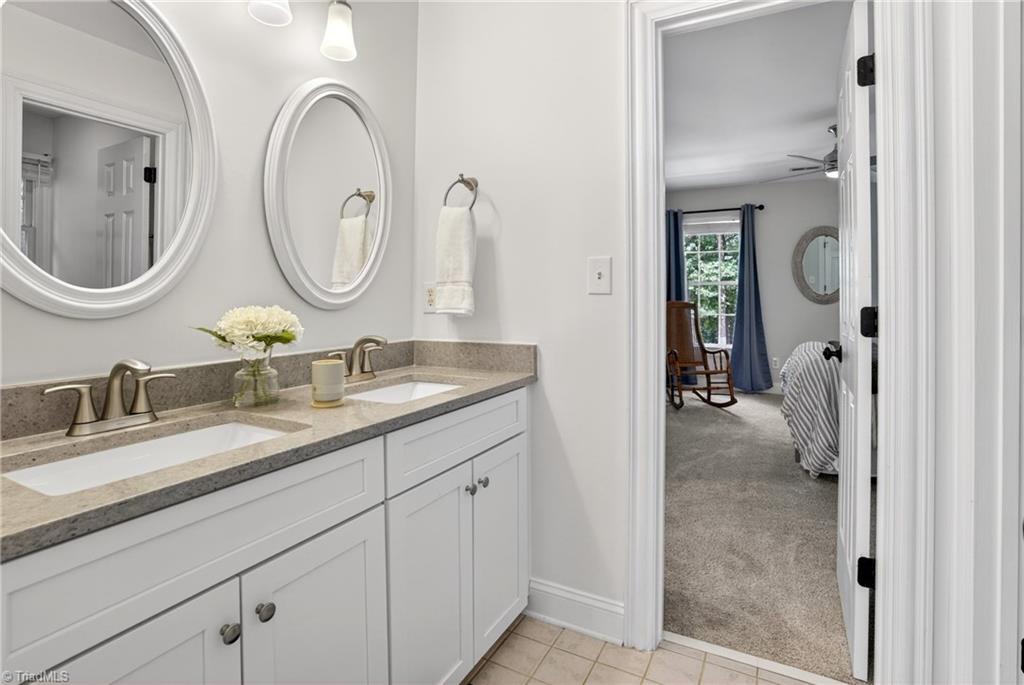 8508 Rosedale Drive Oak Ridge, NC 27310 - Photo 26 of 50 Full bath adjoins to guest bedrooms.