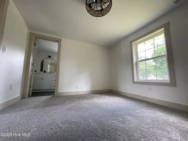 $229,000 | 727 Pennsylvania Avenue, Hertford, NC 27944