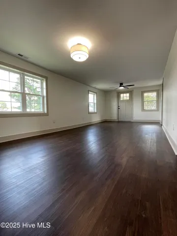 $229,000 | 727 Pennsylvania Avenue, Hertford, NC 27944