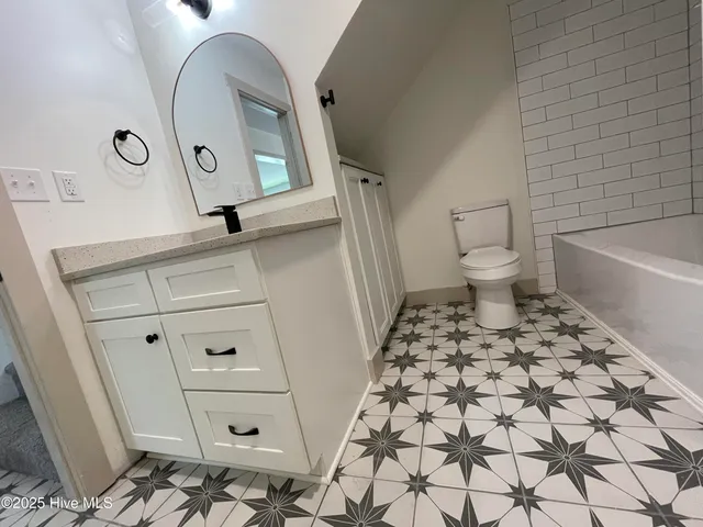 $229,000 | 727 Pennsylvania Avenue, Hertford, NC 27944