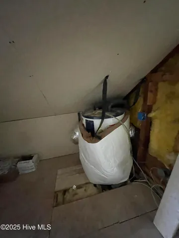 $229,000 | 727 Pennsylvania Avenue, Hertford, NC 27944