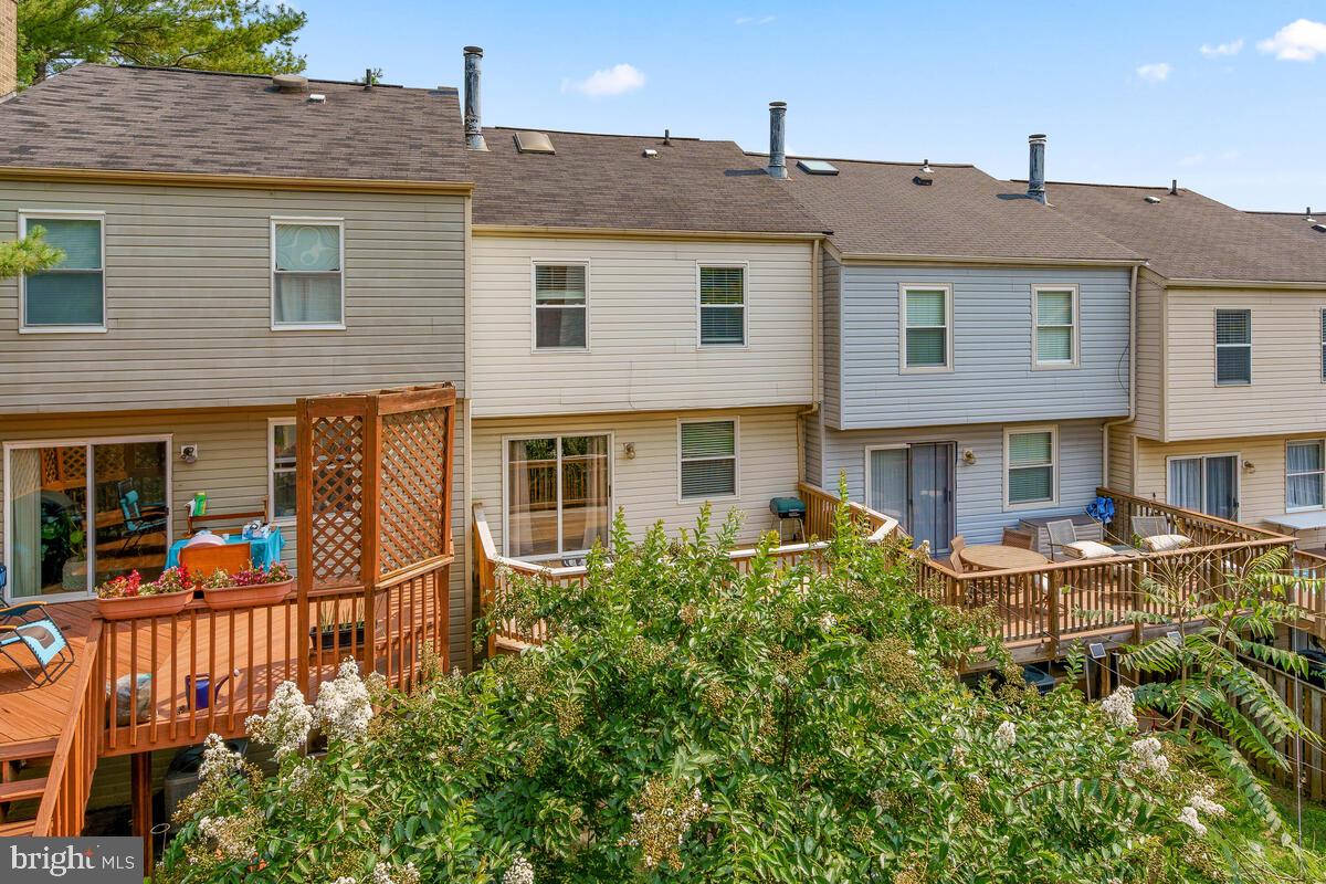 108 Smoothleaf Lane Gaithersburg, MD 20878 - Photo 14 of 19