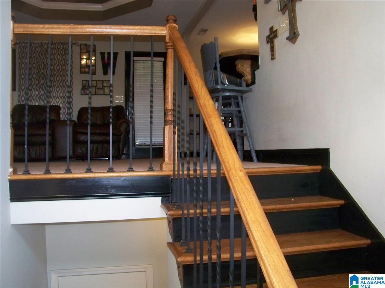 268 Cochise Trail Hayden, AL 35079 - Photo 2 of 28