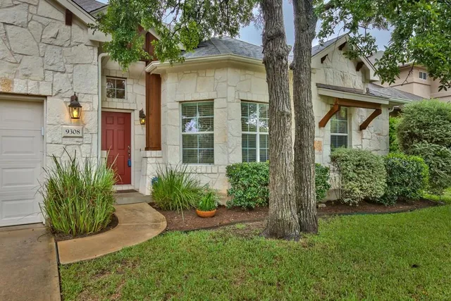 $3,000 | 9308 Manipari Lane, Austin, TX 78749