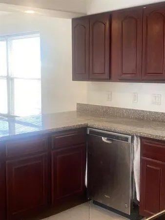 $2,500 | 8401 Main Drive, Chalmette, LA 70043