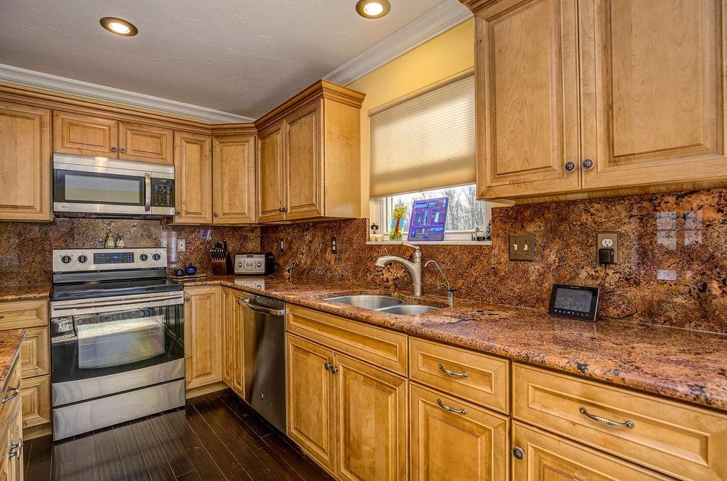 12379 Walters Road Sunman, IN 47041 - Photo 16 of 41