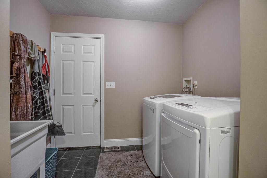 12379 Walters Road Sunman, IN 47041 - Photo 24 of 41