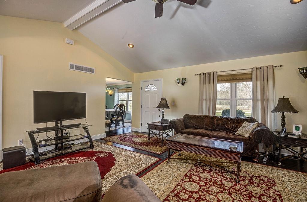 12379 Walters Road Sunman, IN 47041 - Photo 10 of 41