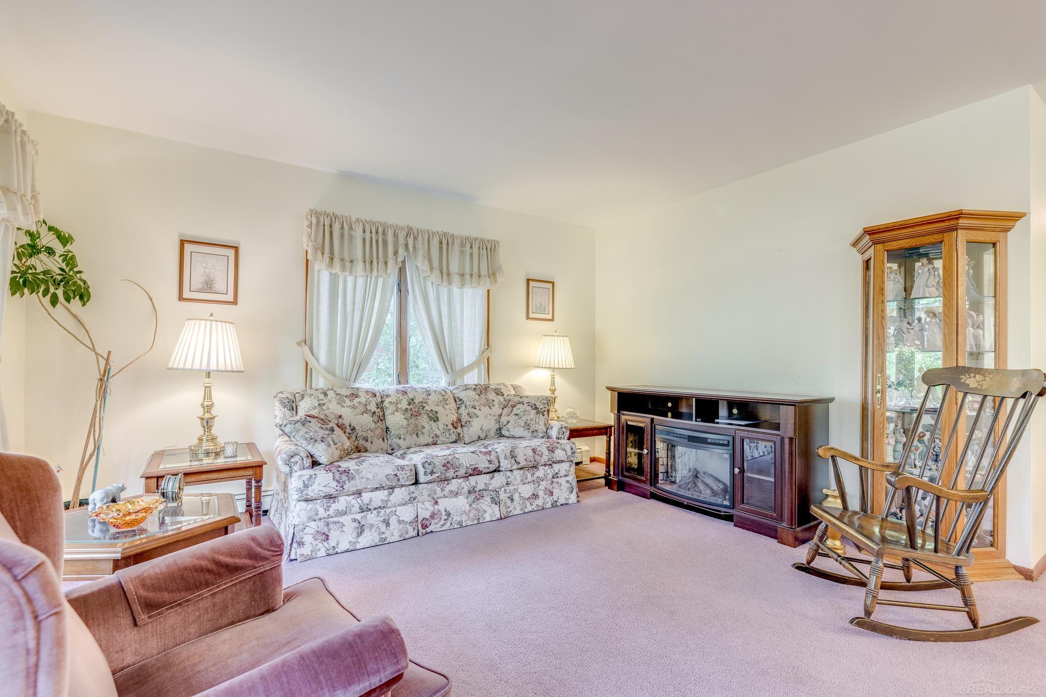 7727 Countryside Road Lexington, MI 48450 - Photo 10 of 40