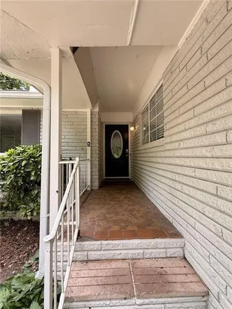 $2,500 | 3891 Artist View Drive, Decatur, GA 30034
