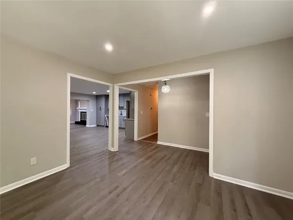 $2,500 | 3891 Artist View Drive, Decatur, GA 30034