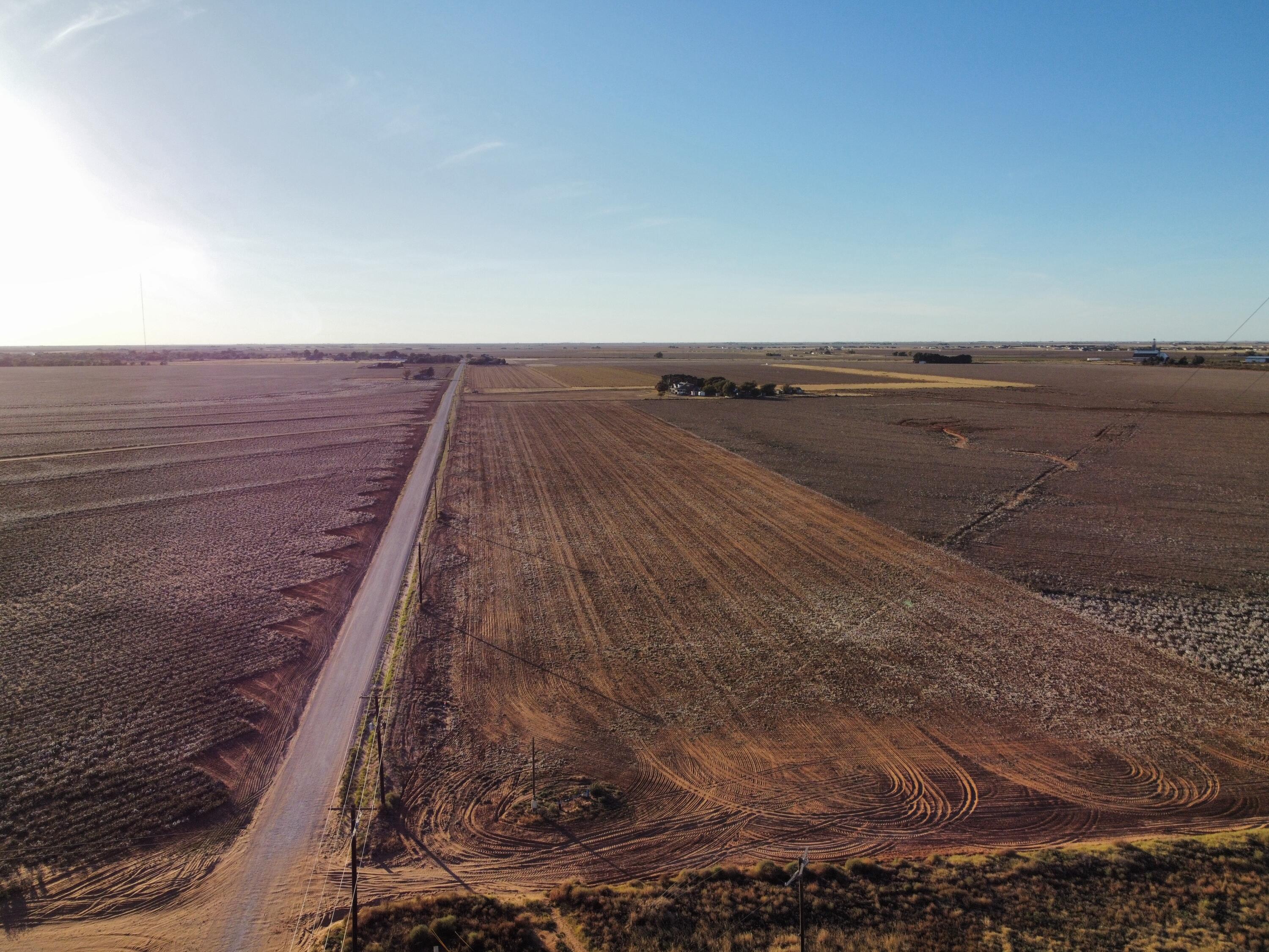 6697 Tiger Road Ropesville, TX 79358 - Photo 2 of 4 a view of an ocean