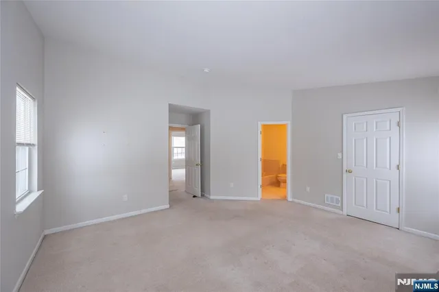 $2,800 | 63 Hickory Way, Unit 5606, Mount Arlington, NJ 07856