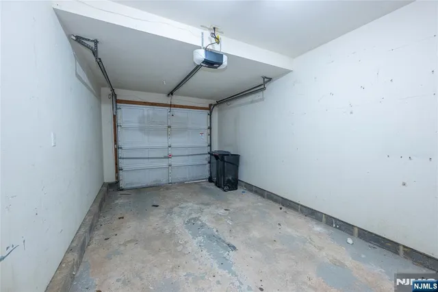 $2,800 | 63 Hickory Way, Unit 5606, Mount Arlington, NJ 07856