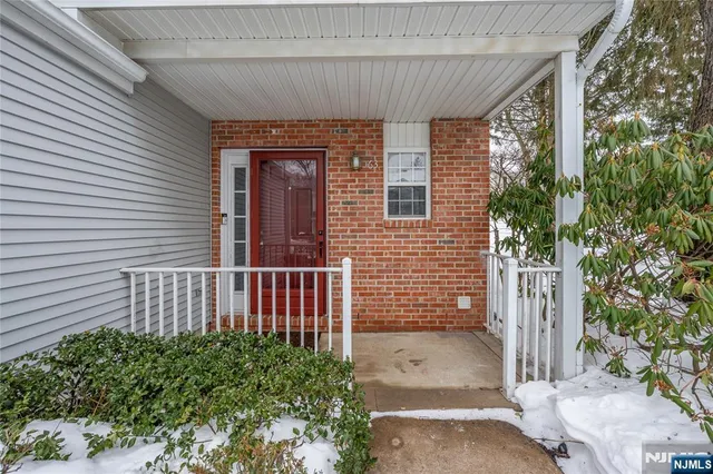 $2,800 | 63 Hickory Way, Unit 5606, Mount Arlington, NJ 07856