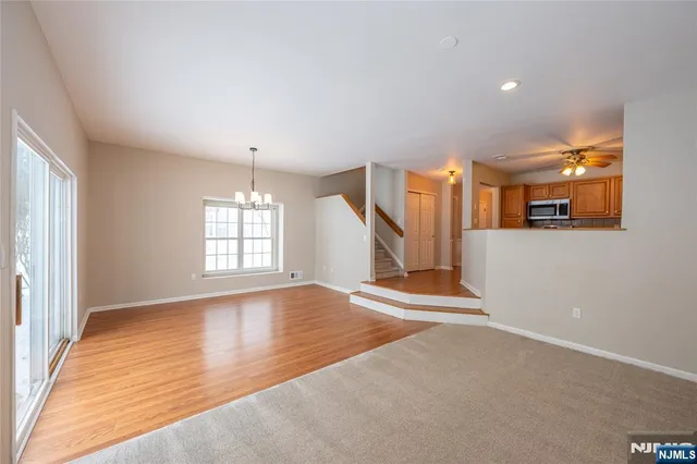 $2,800 | 63 Hickory Way, Unit 5606, Mount Arlington, NJ 07856