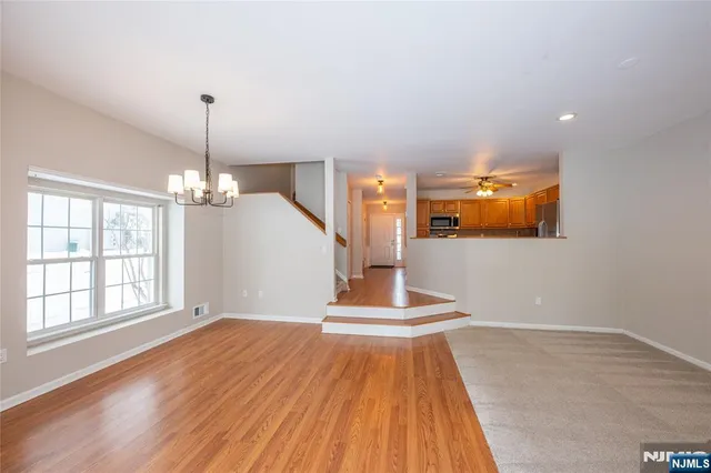 $2,800 | 63 Hickory Way, Unit 5606, Mount Arlington, NJ 07856