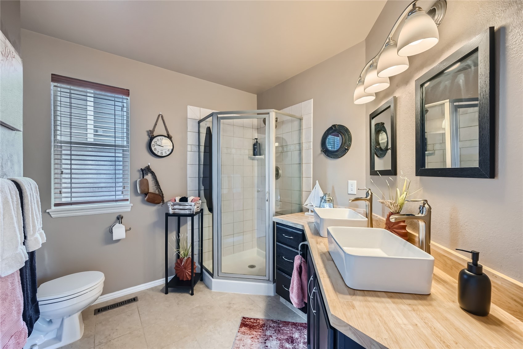 852 Alpine Road Dillon, CO 80435 - Photo 13 of 29 Primary Bathroom
