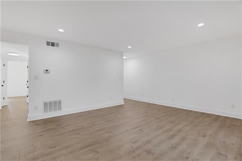 2396 Lawrenceville Highway, Unit V Decatur, GA 30033 - Photo 5 of 27 a view of an empty room