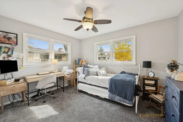 $570,000 | 2323 Aspen Drive, Johnsburg, IL 60051