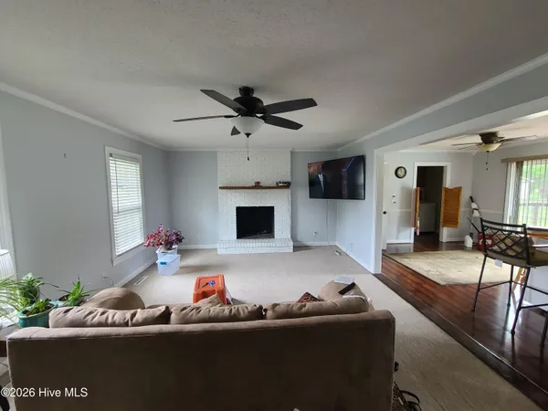 $1,500 | 1932 Hullwood Drive, Kinston, NC 28504
