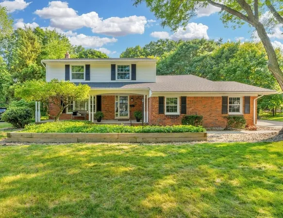 $3,800 | 3729 Boulder Drive, Troy, MI 48084