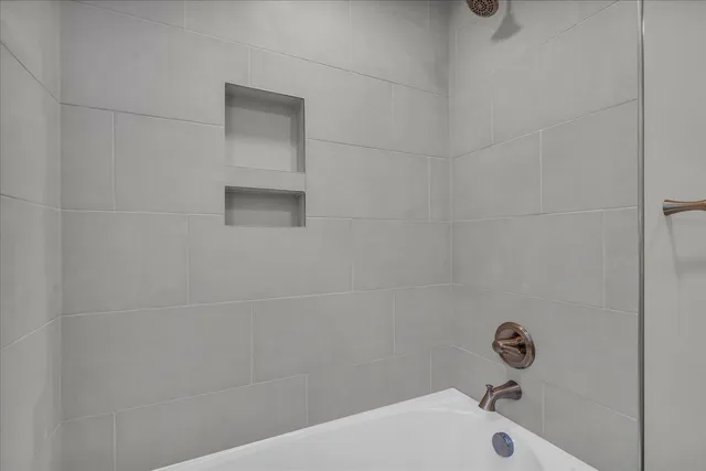 $3,800 | 3729 Boulder Drive, Troy, MI 48084