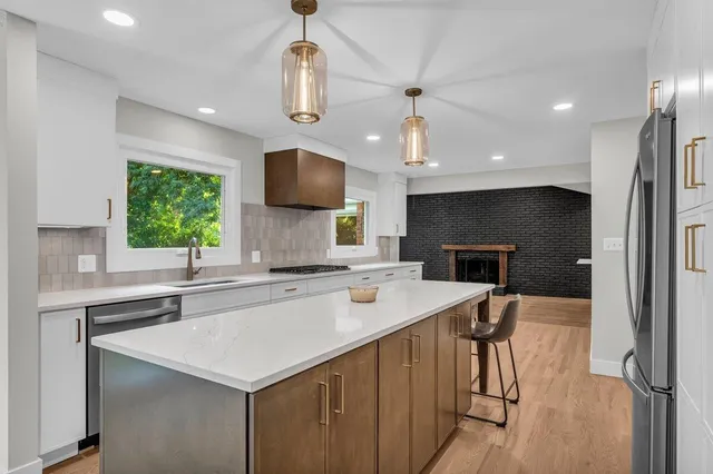 $3,800 | 3729 Boulder Drive, Troy, MI 48084