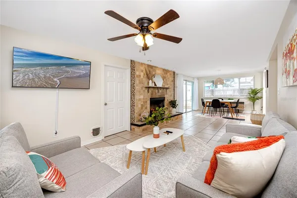 $3,600 | 11254 116th Street, Seminole, FL 33778