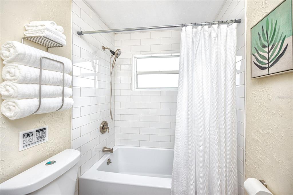 11254 116th Street Seminole, FL 33778 - Photo 25 of 36