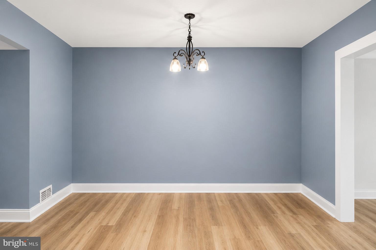 7487 Berkshire Road Baltimore, MD 21224 - Photo 6 of 16 Dining Room