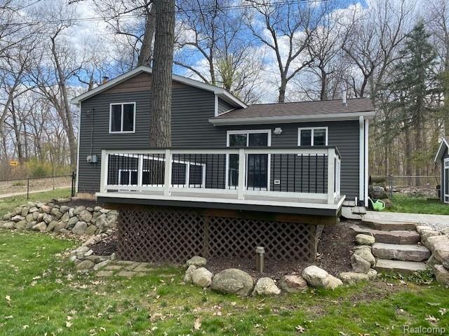 5351 Grass Lake Road White Lake, MI 48383 - Photo 18 of 26 GetRetsMedia-16