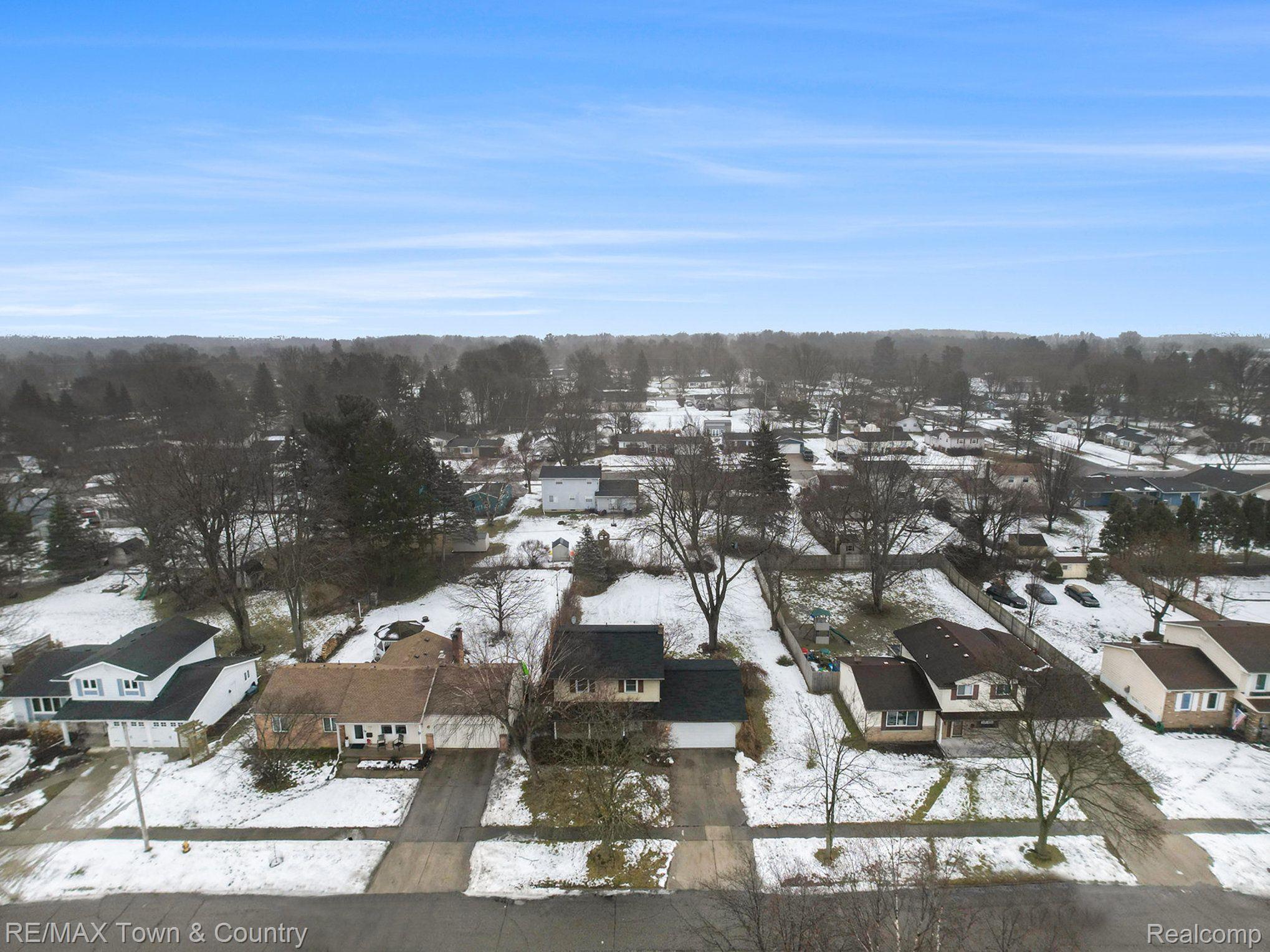 537 Spring Lane Flushing, MI 48433 - Photo 26 of 30