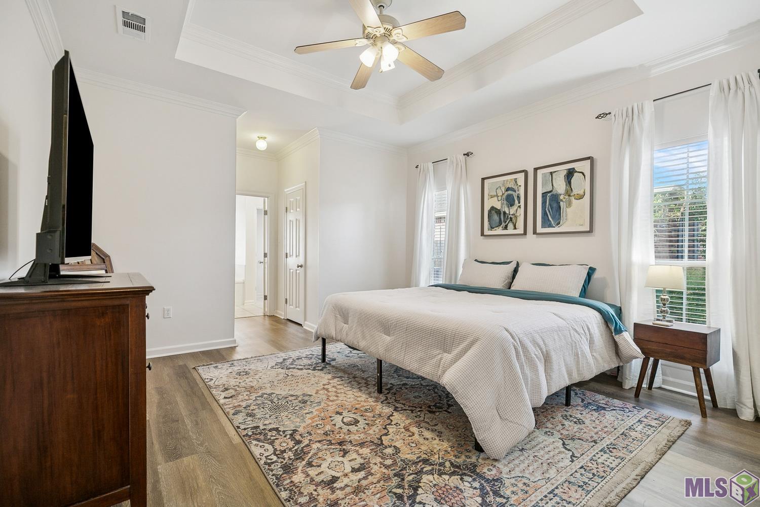 10434 Springbrook Avenue St. George, LA 70810 - Photo 7 of 17 Primary Suite