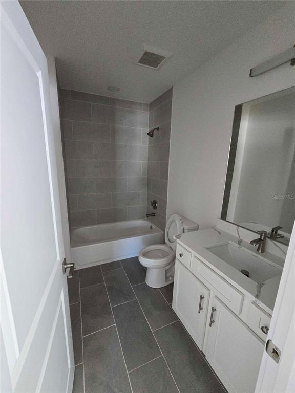 18082 Parakeet Road Weeki Wachee, FL 34614 - Photo 8 of 12