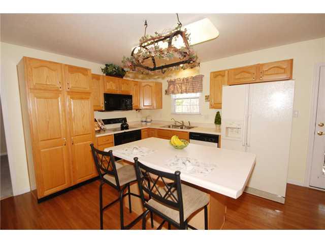 11225 Delight Creek Road Fishers, IN 46038 - Photo 9 of 24 Gallery Image 9
